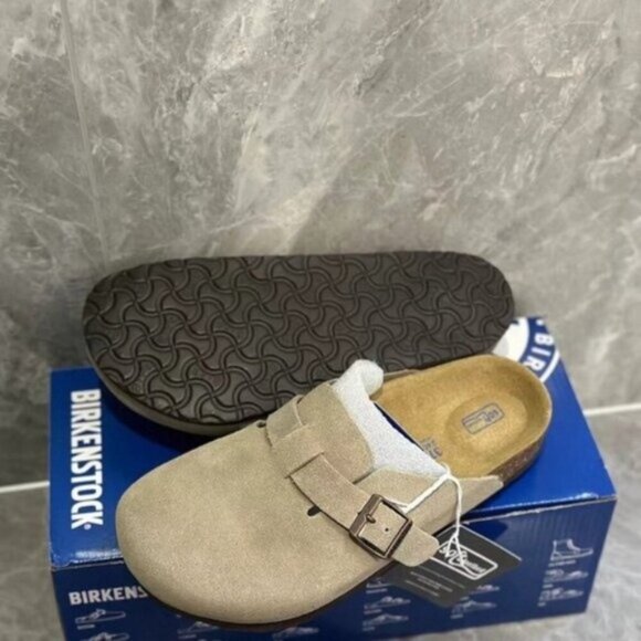 Birkenstock Boston taupe suede mule clogs - Picture 4 of 4